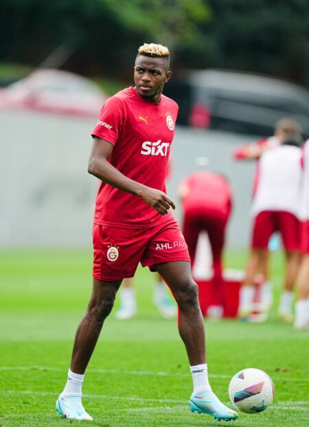 Osimhen rules out January move to Chelsea