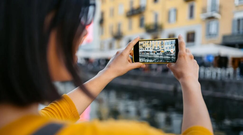 Google introduces new search method by filming video Google