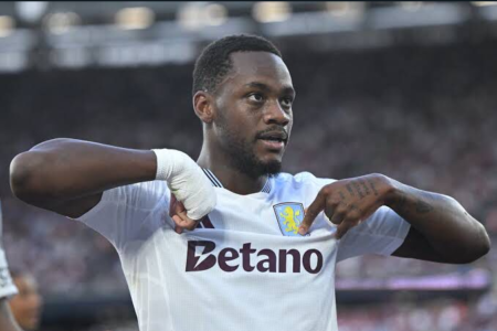 Aston Villa defeat Bayern at home
