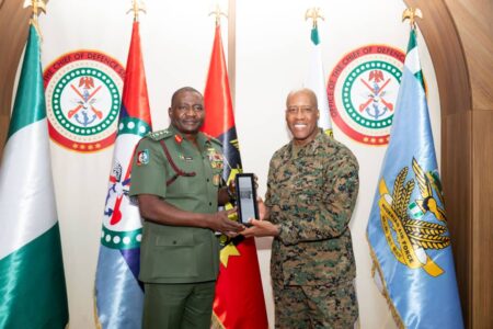 US Army commander visits Chief of Defence Staff