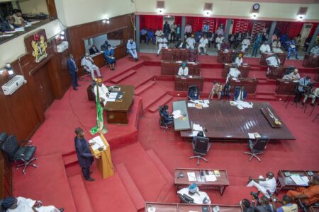 N80,000 Minimum Wage: Oyo Assembly applauds Makinde’s worker-centric approach The Oyo State House of Assembly