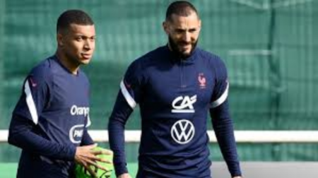 Benzema advises Mbappé to adapt as Real Madrid’s central striker amid Vinicius’s dominance on left