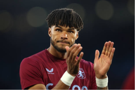 Tyrone Mings’ Champions League nightmare: “The biggest mistake i’ve ever witnessed” – Unai Emery