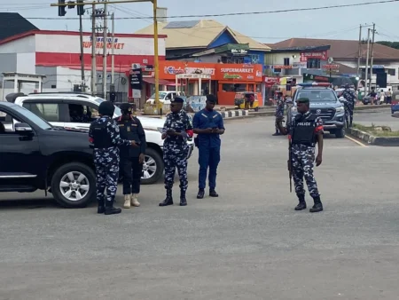 Farotimi: Police barricade Afe Babalola’s Lagos firm over planned protest