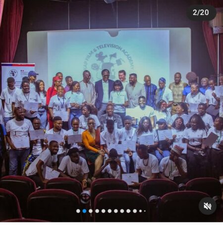 Kunle Afolayan trains new generation of filmmakers, gifts cash awards