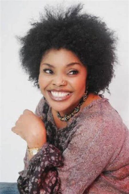 Actress Lola Alao mourns mother