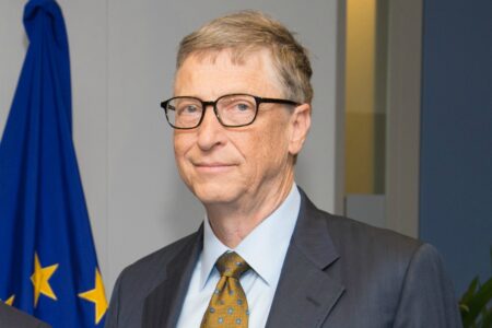 Bill Gates reflects on billionaire status amid modern distractions