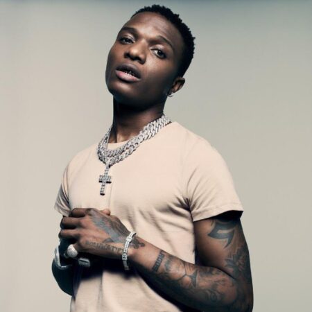 Wizkid loses phone, offers ₦7m reward