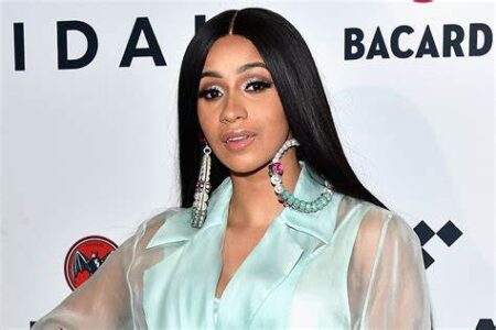 Cardi B: Why men prefer less attractive women Grammy-winning rapper, Cardi B