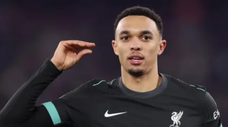 Should Alexander-Arnold leave Liverpool?