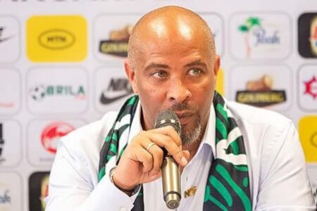 Chelle hails Super Eagles’ spirit despite World Cup qualification blow Eric Chelle