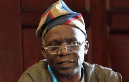 “It’s insensitive” – Falana condemns proposed salary hikes for politicians Femi Falana (SAN) addresses media on the enforcement of the National Health Insurance Authority Act, 2022, mandating health insurance for all Nigerians.