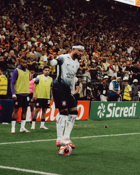 Depay slams Brazil FA over ban on signature skill move