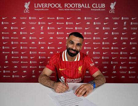 Salah’s form and Van Dijk’s future fuel Liverpool’s title push