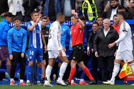 Mbappe sees Red as Real Madrid edge Alaves 1-0