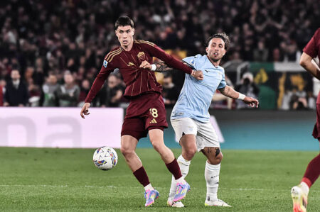 Soule’s screamer secures derby draw as Roma stay unbeaten