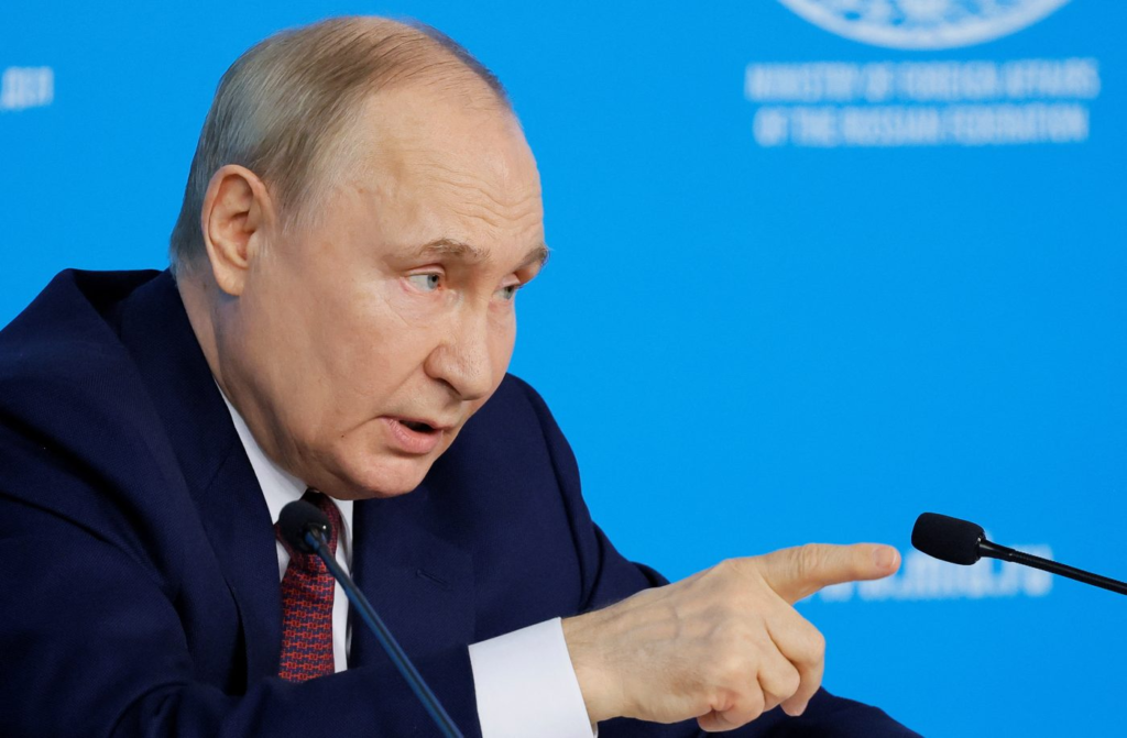 Putin snubs Trump’s peace deal, Kremlin says talks dying slowly US targets Putin’s inner circle in latest round of sanctions