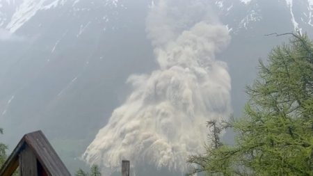 glacier collapse