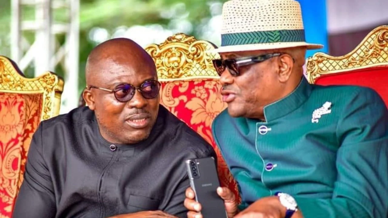 Wike, Fubara ‘end feud’ after Tinubu-brokered peace deal in Abuja Former and incumbent govs Wike and Fubara