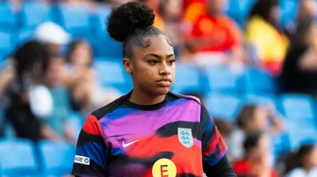 Charges dropped against England goalkeeper Keating Charges against England goalkeeper Khiara Keating over nitrous oxide possession have been dropped, allowing her to focus on Euro 2025 with a clear mind.