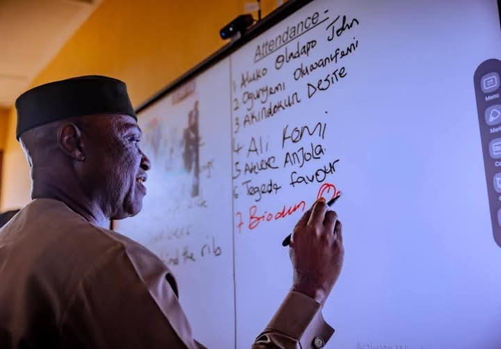 Governor Biodun Oyebanji during the commissioning of a Digital Smart School at Government College, Ado Ekiti.