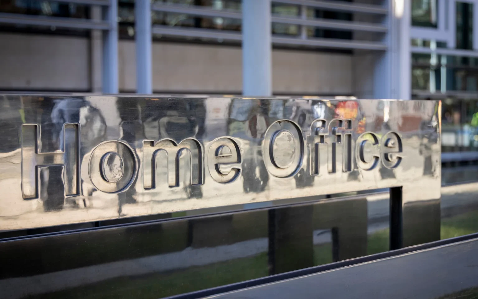 UK court allows deported Albanian criminal to remain after Illegal re-entry Home Office