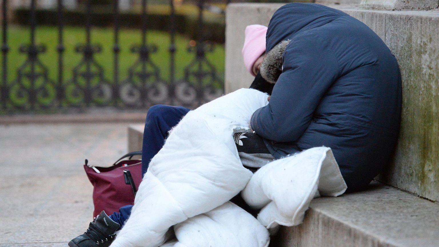 UK to scrap rough sleeping law as homelessness rises UK to scrap rough sleeping