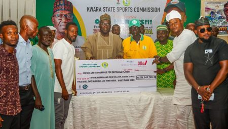 AbdulRazaq rewards Kwara’s national festival medalists, clears 16-year debt for Kwara United Governor AbdulRahman AbdulRazaq rewarding athletes who participated in the 2024 National Sports Festival in Abeokuta, Ogun State
