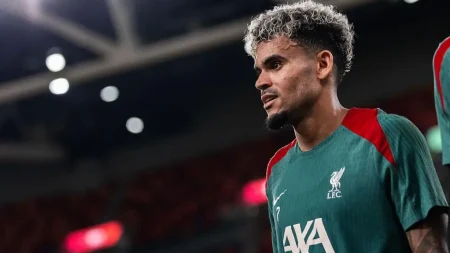 Bayern Munich seal £65.5m deal for Luis Diaz Bayern Munich agree £65.5m deal to sign Luis Diaz from Liverpool, with the Colombian set for a medical after being left out of a pre-season friendly.