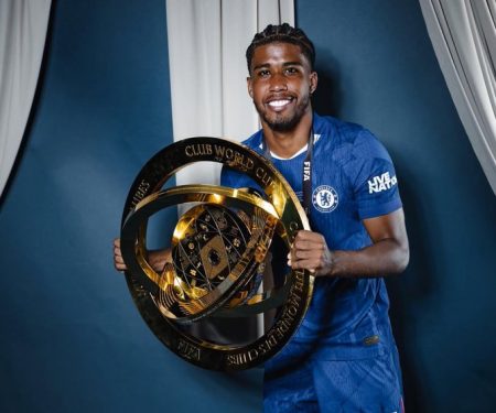 Maresca dismisses exit rumours, backs Andrey Santos as key Chelsea asset Chelsea manager Enzo Maresca confirms Andrey Santos will stay, praising his midfield versatility.
