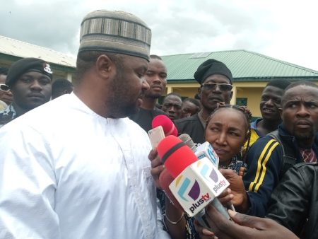 APC’s Bagudu hails ‘massive turnout’ in Kaduna Chikun/Kajuru by-election APC’s Joseph Bagudu praises high voter turnout in Kaduna by-election