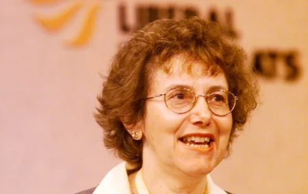Dame Annette Brooke, longest-serving Liberal Democrat MP, dies at 78 Dame Annette Brooke