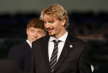 Woltemade arrival piles pressure on Isak at Newcastle