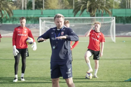 Norway coach Johansen  wary of ‘unpredictable’ Nigeria Norway U-20 coach Johansen calls Nigeria “unpredictable” ahead of their World Cup opener, warning his side to expect physical duels and high tempo.