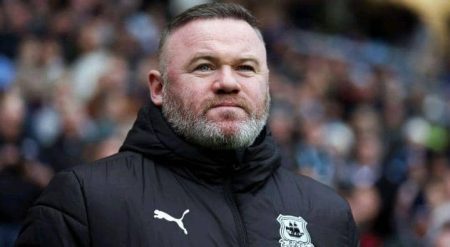 Rooney criticises Manchester United’s decline Wayne Rooney