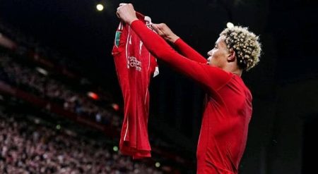 Slot blasts Ekitike’s ‘stupid’ celebration after Liverpool striker sees Red Hugo Ekitike