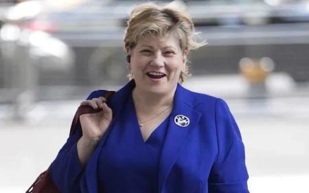 Emily Thornberry withdraws from labour deputy leadership contest Emily Thornberry