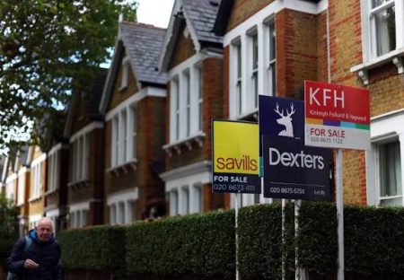 UK lender introduces 98% mortgage for first-time buyers, restricts parental deposit support Mortgage home