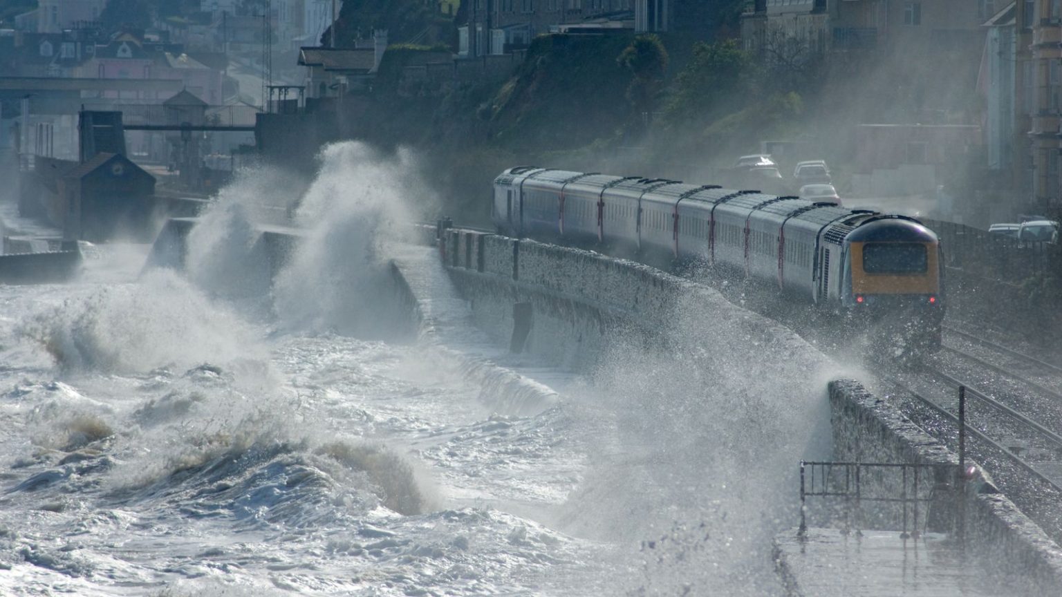Storm winds hit 63mph as bridges close, ferries cancelled Storm Amy