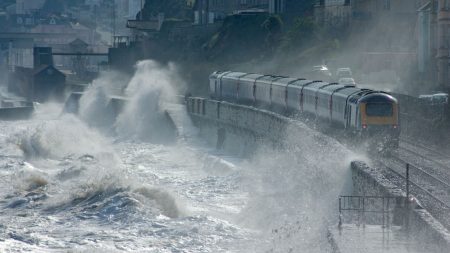 Storm winds hit 63mph as bridges close, ferries cancelled Storm Amy