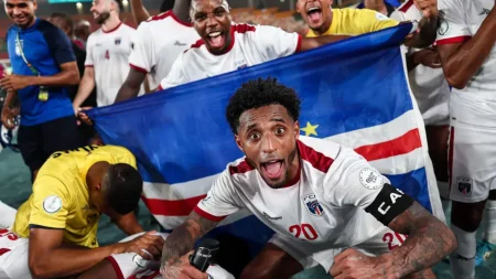 Cape Verde close in on historic World Cup spot Cape Verde beat Cameroon 1-0 to go within a win of their first World Cup. Senegal stun DR Congo, Nigeria draw South Africa, Ivory Coast, Egypt held.