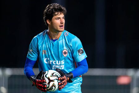 Man Utd seal £18.1m deal for keeper Senne Lammens