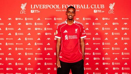 Isak joins Liverpool for record £125m, bidding emotional farewell to Newcastle fans after three years, 27 goals and historic Carabao Cup triumph.