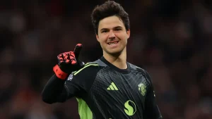 Lammens embraces Man Utd pressure, rejects Schmeichel hype Man Utd’s Senne Lammens says he’s “not Schmeichel in disguise” but ready for the pressure of being United’s No.1 after a strong start to his Old Trafford career.