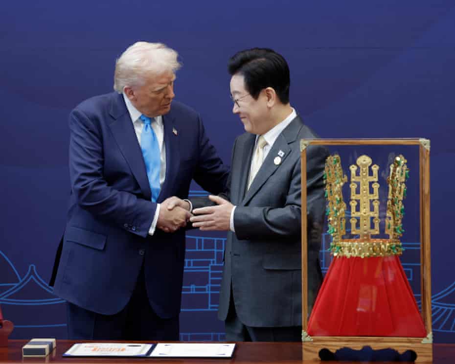 Trump receives golden crown amid South Korea investment deal Donald Trump and South Korea President Lee Jae Myung