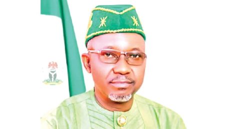 FG orders clampdown on cooking gas marketers hoarding LPG or inflating prices, assuring Nigerians of stabilised supply in the coming days.