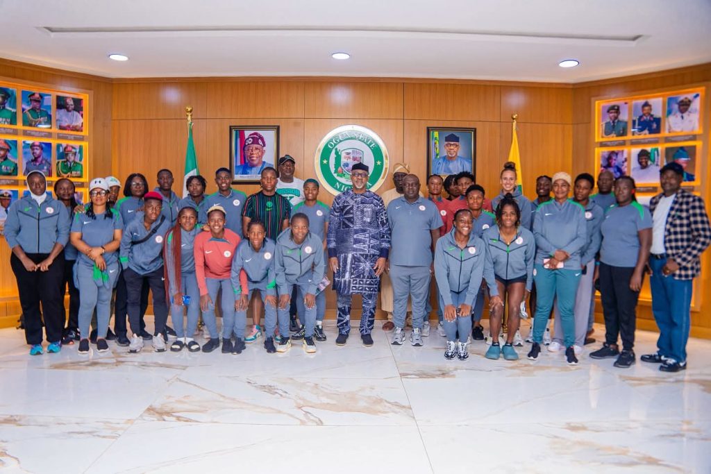 Gov Abiodun gifts Super Falcons ₦50m ahead of Benin clash Governor Dapo Abiodun and the Super Falcons