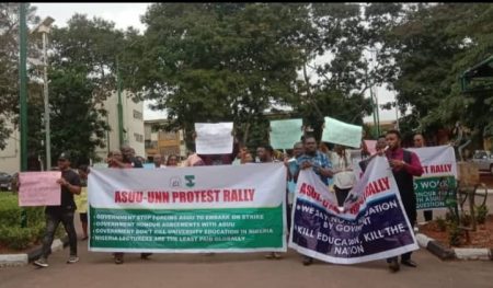 Students protesting against ASUU strike