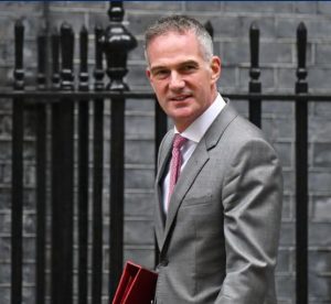 Labour MPs warn ministers of business chaos over gender guidance Labour MPs warn ministers of business chaos over gender guidance