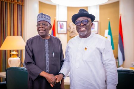APC leaders and members of the Ughelli North, Ughelli South, and Udu (U3) Forum during their endorsement meeting for President Tinubu and Governor Oborevwori in Delta State.